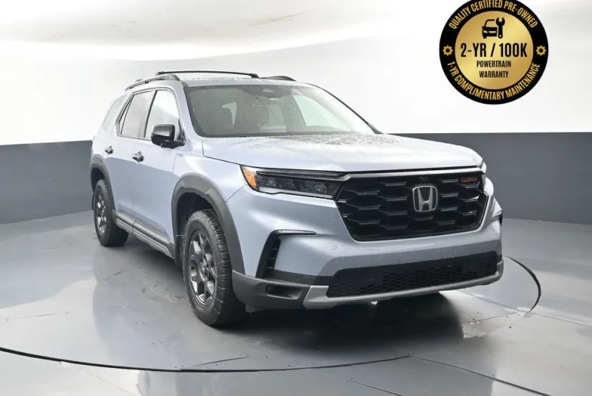 2023 Honda Pilot TrailSport photo 1