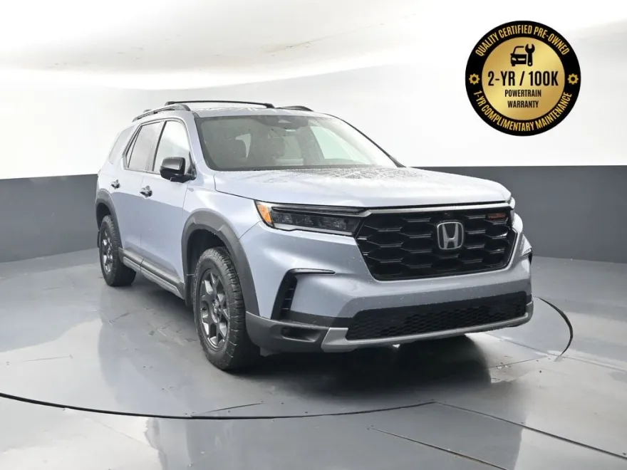 2023 Honda Pilot TrailSport photo 1