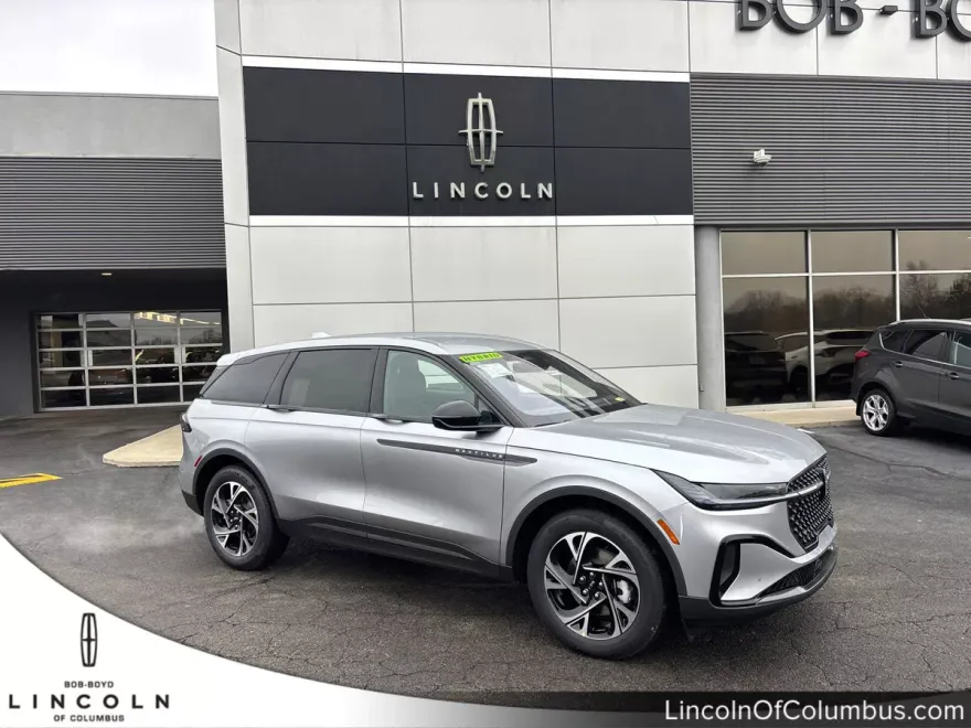 2025 Lincoln Nautilus Premiere photo 1