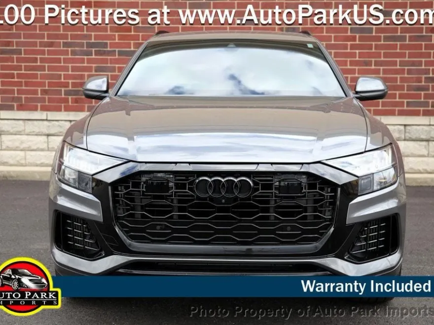 2019 Audi Q8 Prestige photo 1