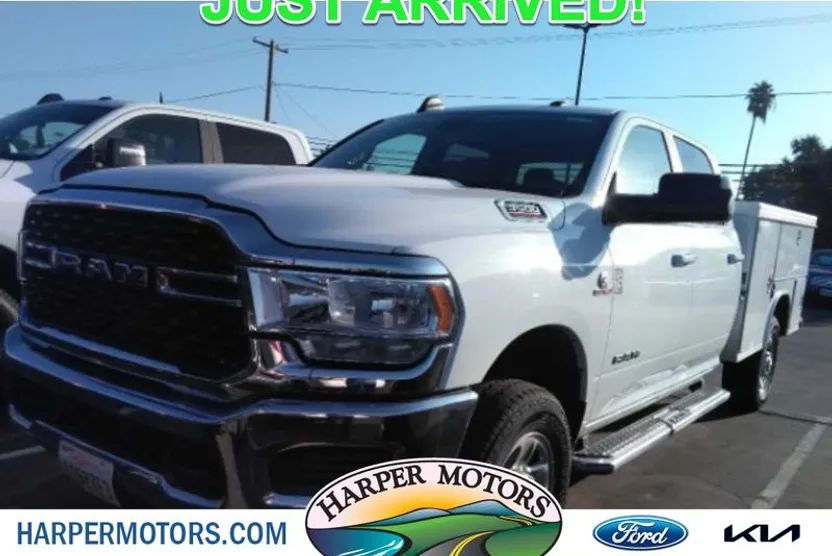 2022 Ram 3500 Big Horn photo 1
