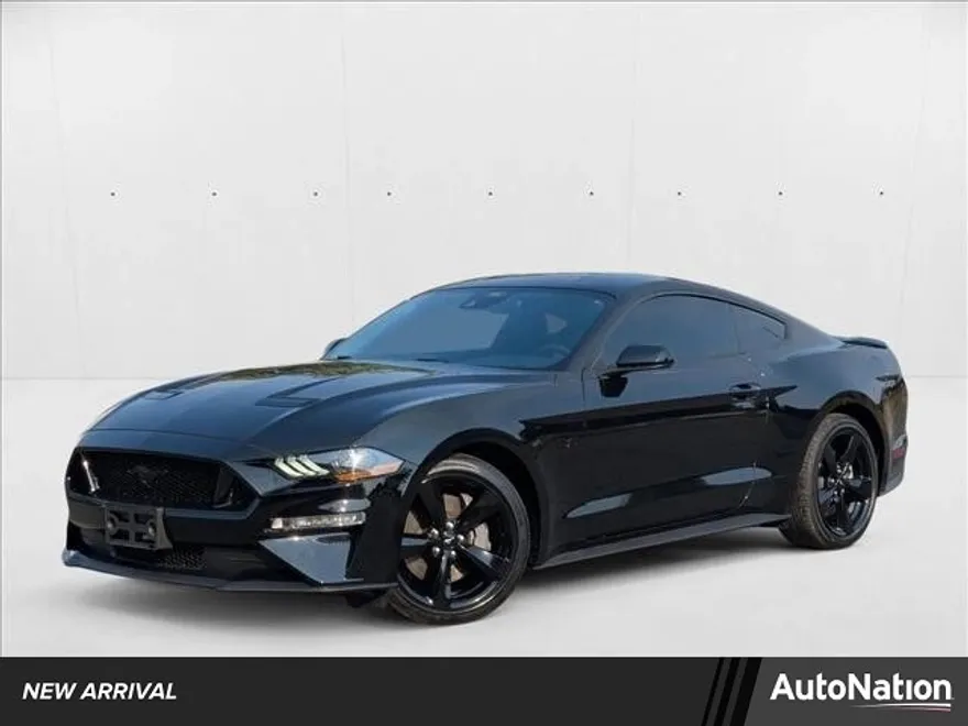 2022 Ford Mustang GT photo 1