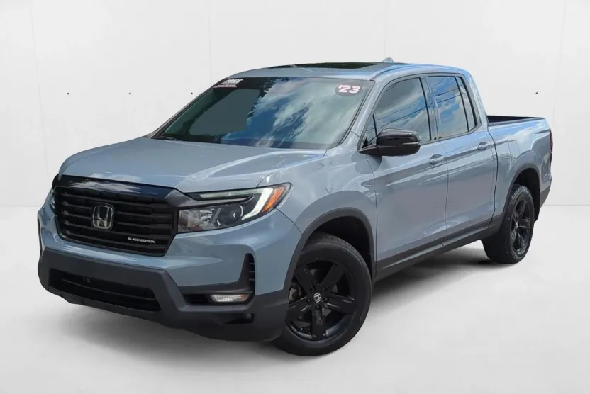 2023 Honda Ridgeline Black Edition photo 1