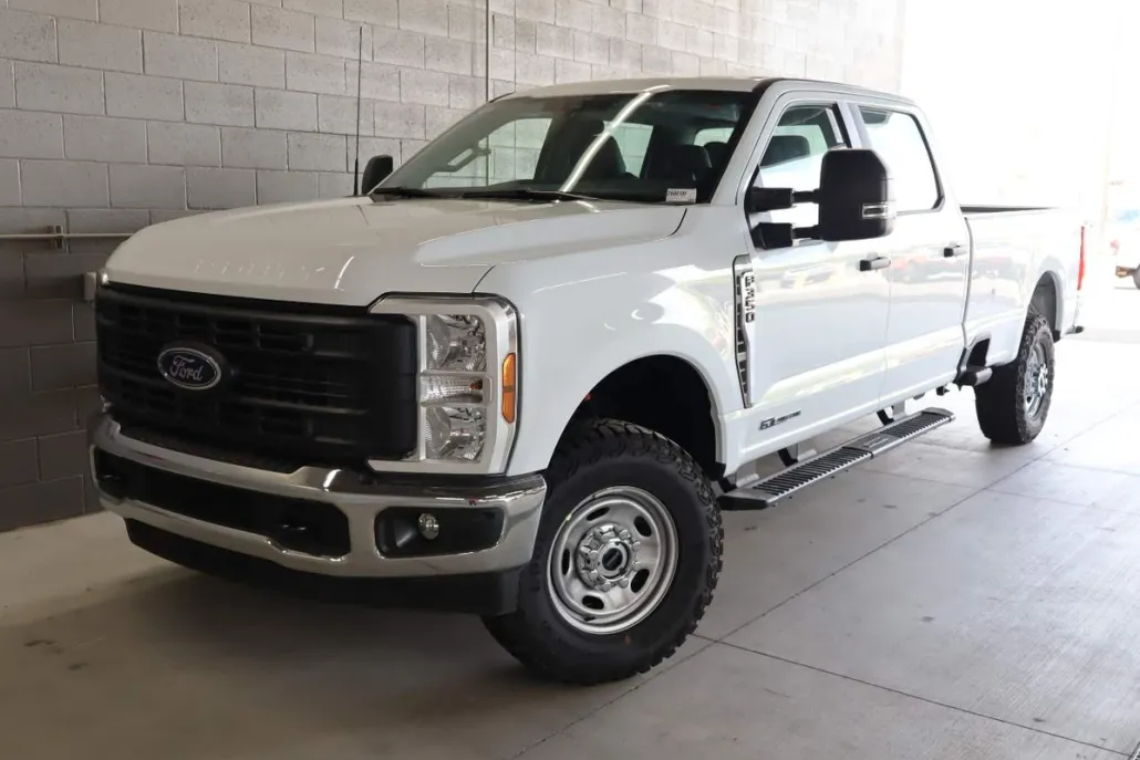 2026 Ford F-350 XL photo 1