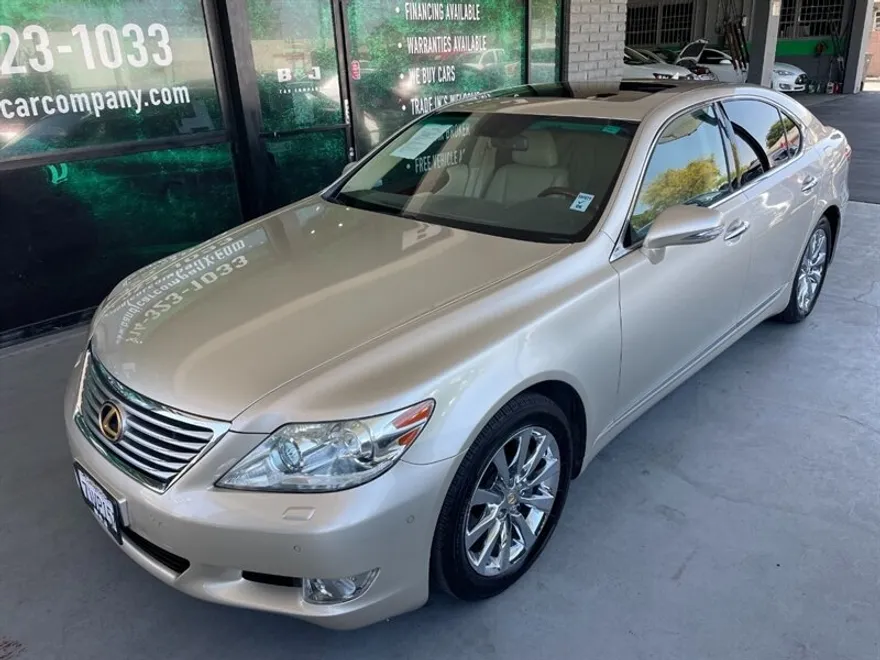 2011 Lexus LS 460 photo 1