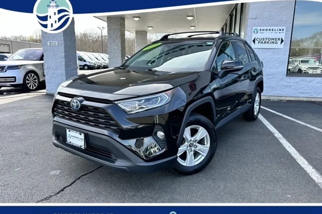 2021 Toyota RAV4 Hybrid XLE photo 1