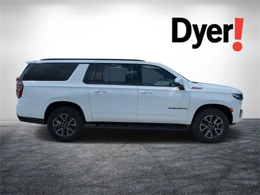 2022 Chevrolet Suburban Z71 photo 1