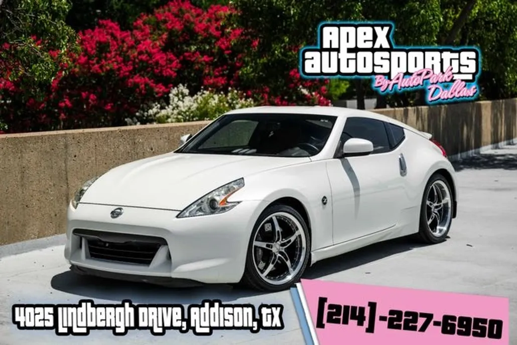 2009 Nissan 370Z Touring photo 1