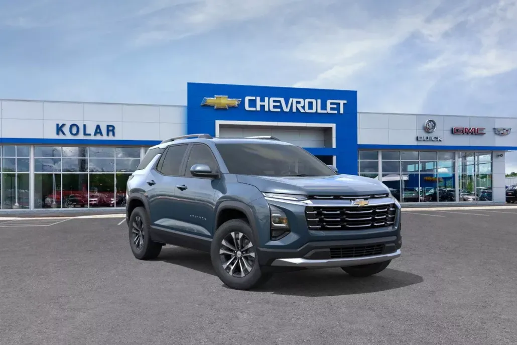 2026 Chevrolet Equinox LT photo 1