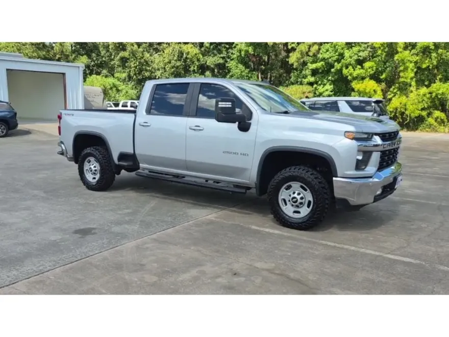 2020 Chevrolet Silverado 2500HD LT photo 1