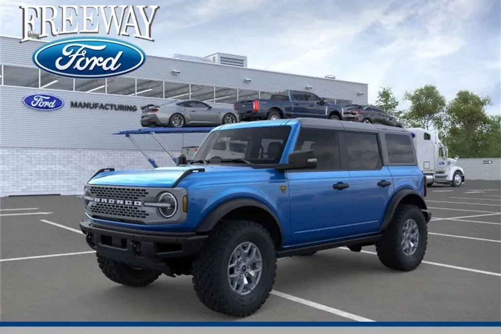 2025 Ford Bronco Badlands photo 1