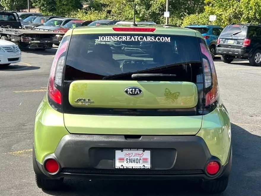 2016 Kia Soul Base photo 1