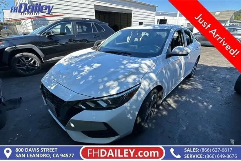 2021 Nissan Sentra SV photo 1