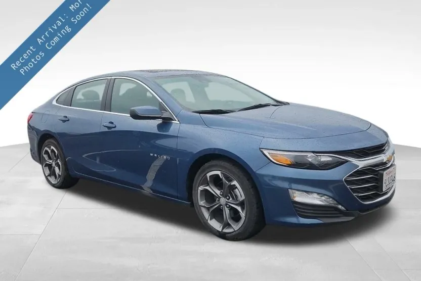 2024 Chevrolet Malibu 1LT photo 1