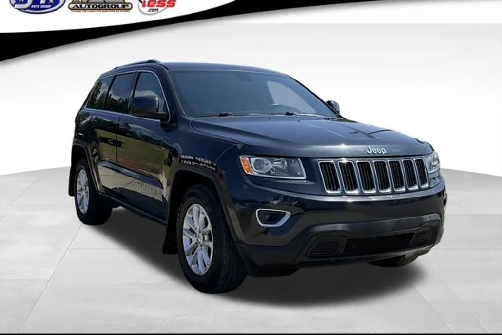 2015 Jeep Grand Cherokee Laredo photo 1