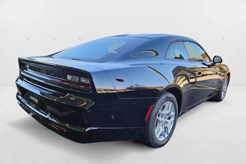 2025 Dodge Charger Daytona R/T photo 1