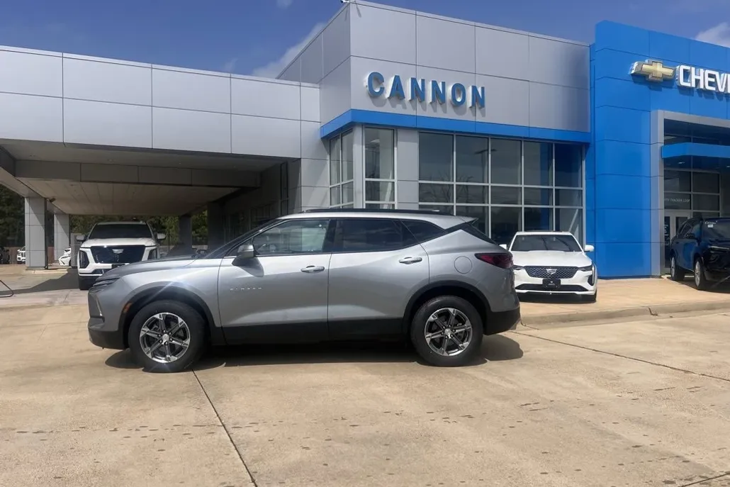 2024 Chevrolet Blazer 3LT photo 1