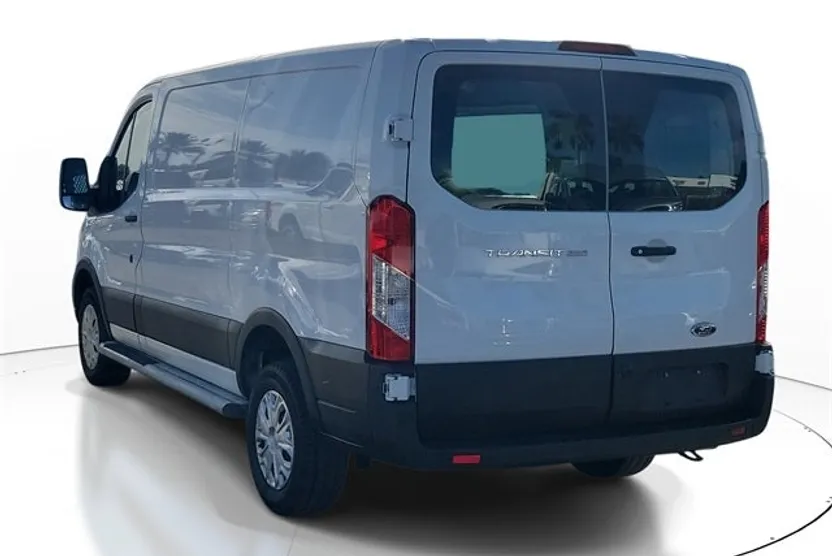 2024 Ford Transit photo 1