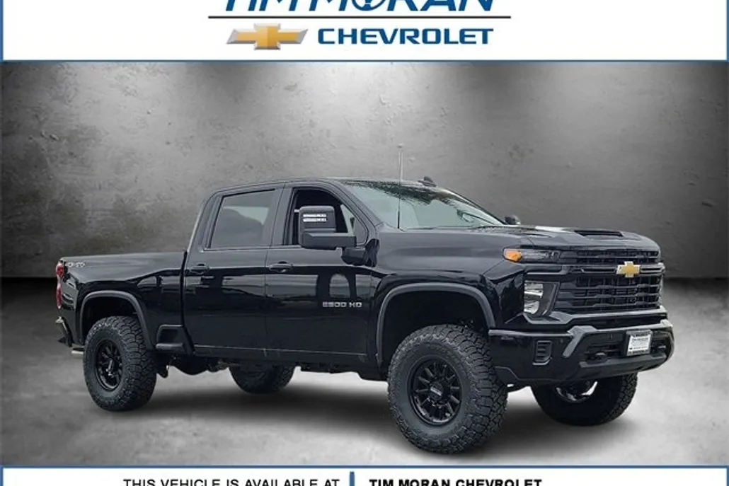 2025 Chevrolet Silverado 2500HD Custom photo 1