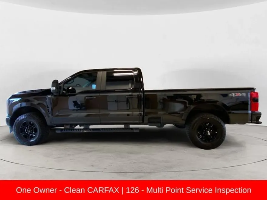 2023 Ford F-250 photo 1