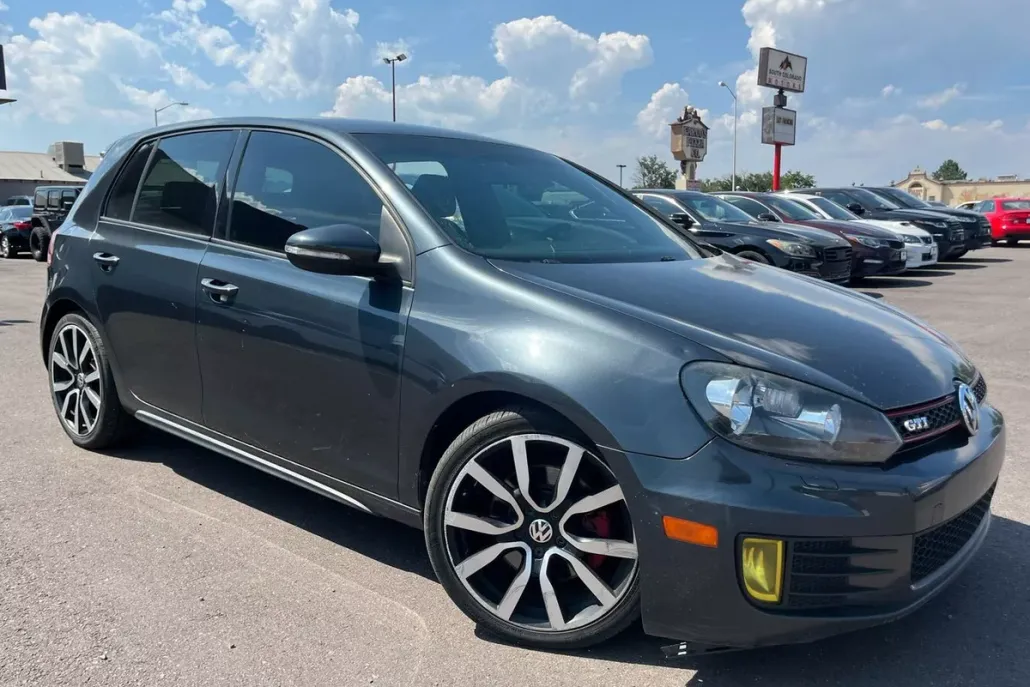 2013 Volkswagen Golf GTI Wolfsburg Edition photo 1
