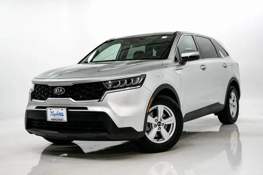 2021 Kia Sorento LX photo 1