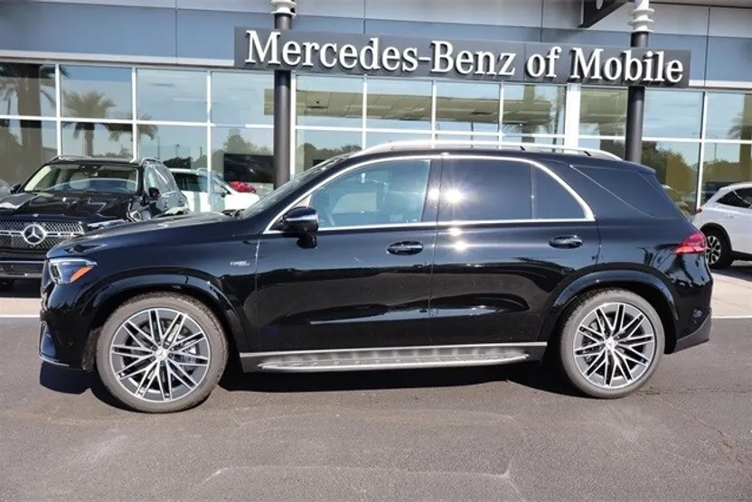 2025 Mercedes Benz GLE 53 AMG photo 1