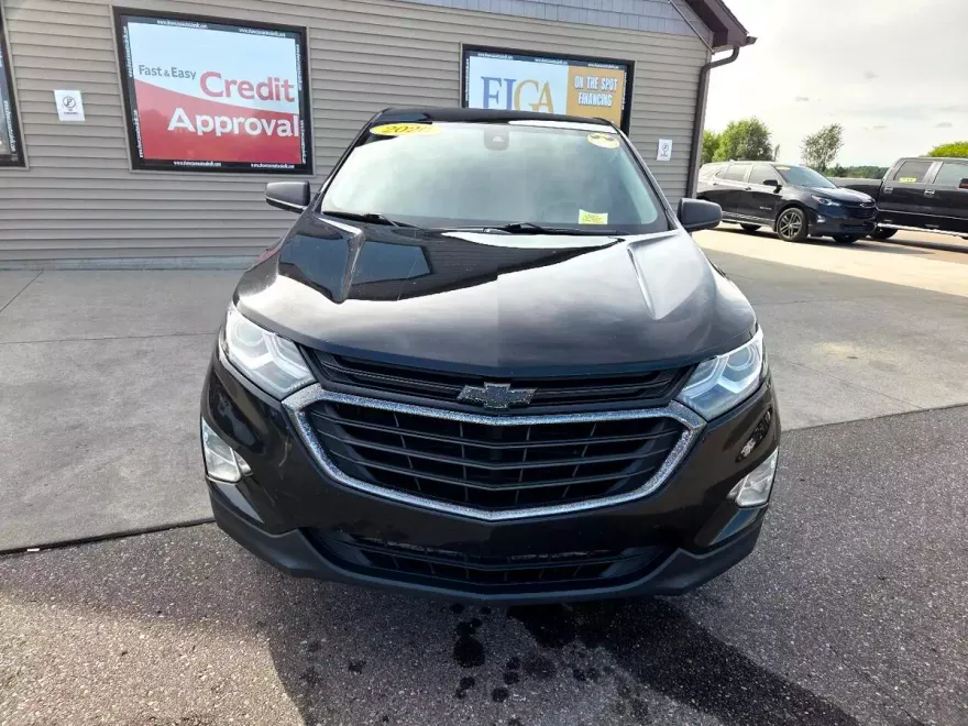 2020 Chevrolet Equinox LS photo 1