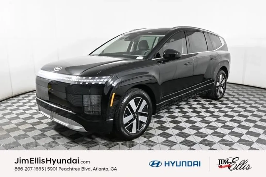 2026 Hyundai Ioniq SEL photo 1