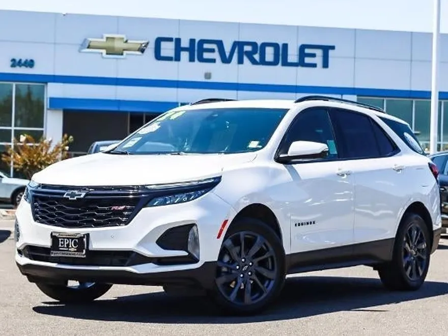 2024 Chevrolet Equinox RS photo 1