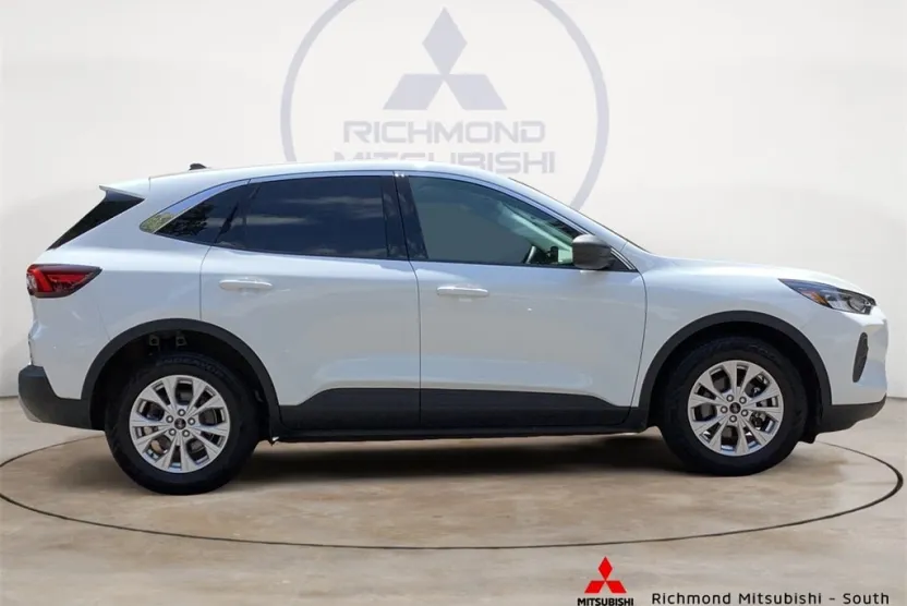 2023 Ford Escape Active photo 1