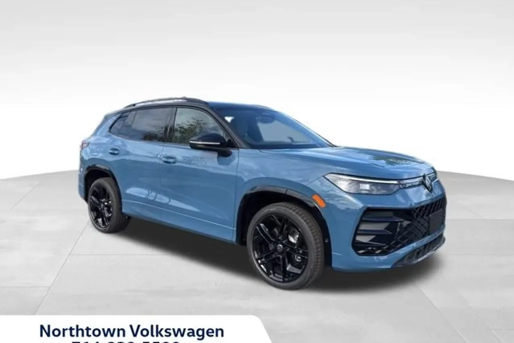2025 Volkswagen Tiguan SE R-Line Black photo 1