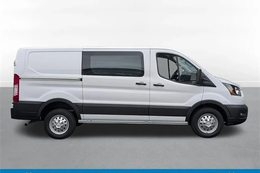 2023 Ford Transit photo 1