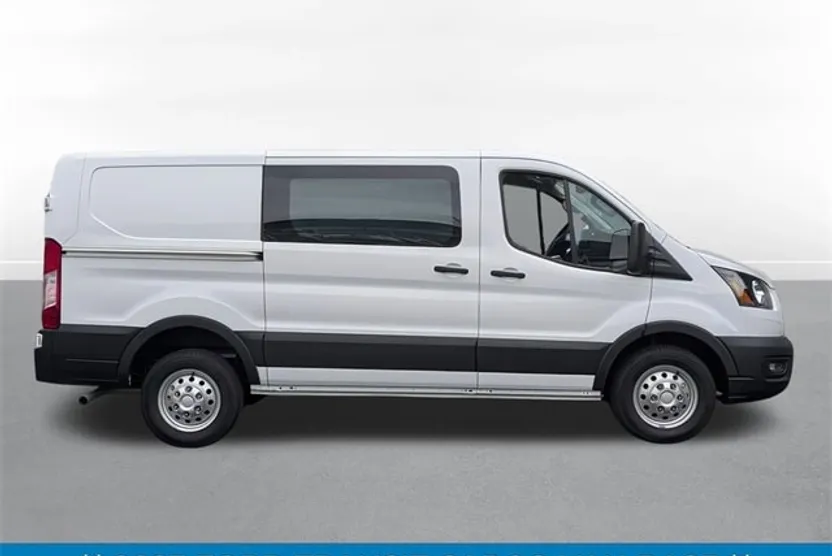 2023 Ford Transit photo 1