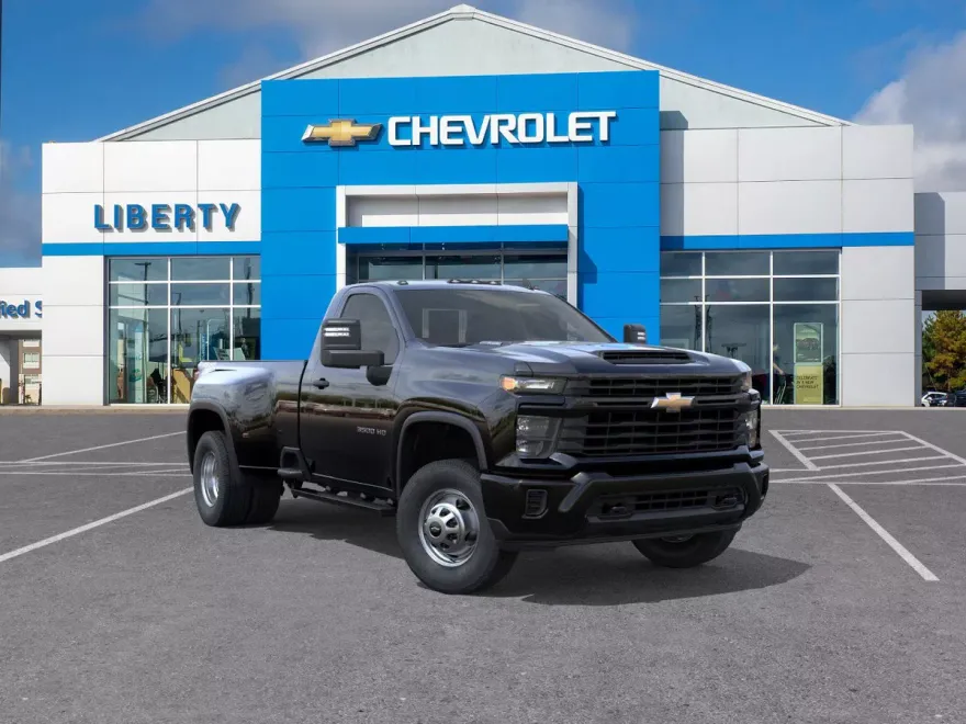 2026 Chevrolet Silverado 3500HD photo 1