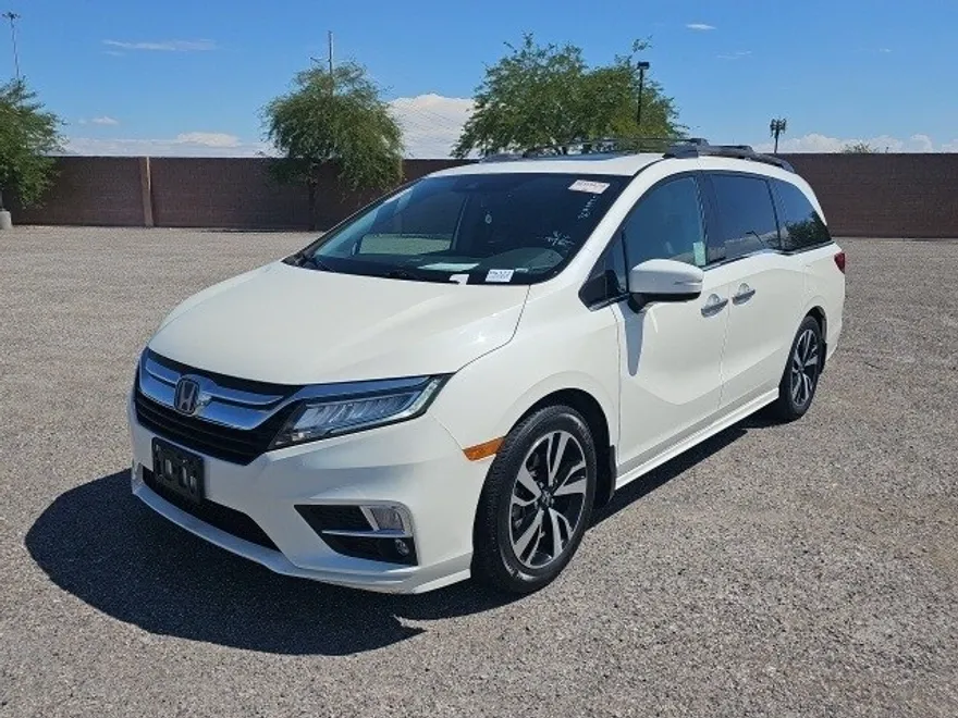 2018 Honda Odyssey Elite photo 1