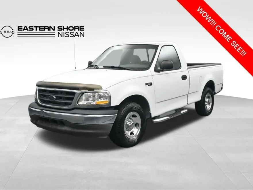 2003 Ford F-150 XLT photo 1