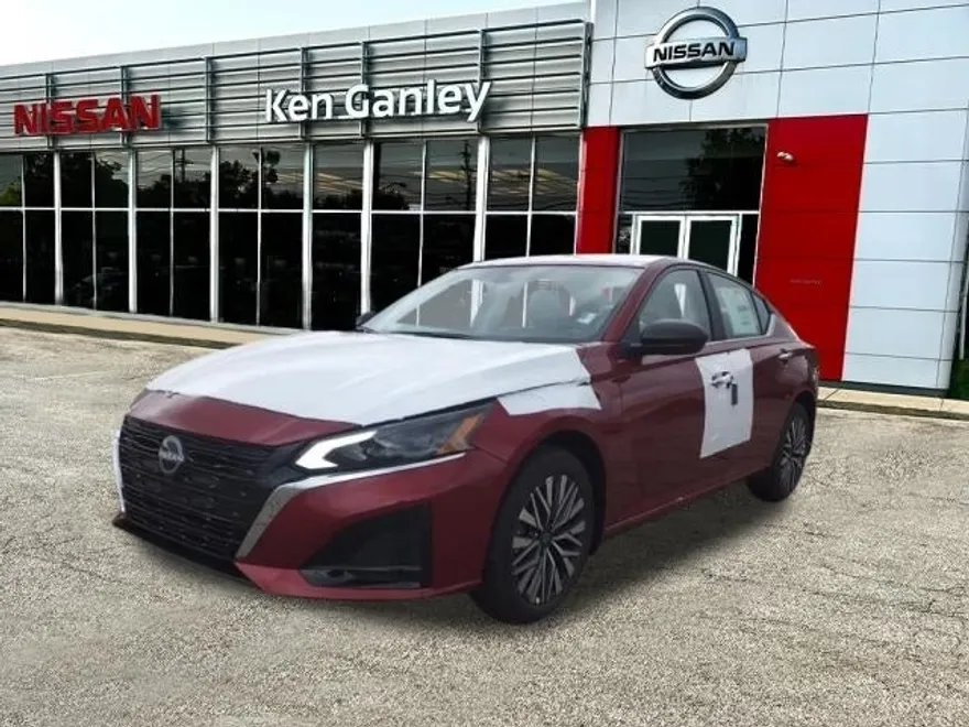 2025 Nissan Altima 2.5 SV photo 1
