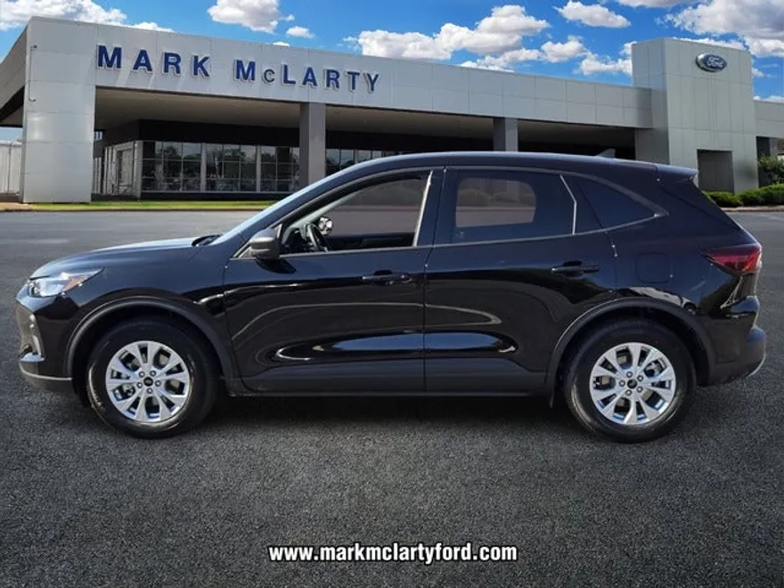 2026 Ford Escape Active photo 1