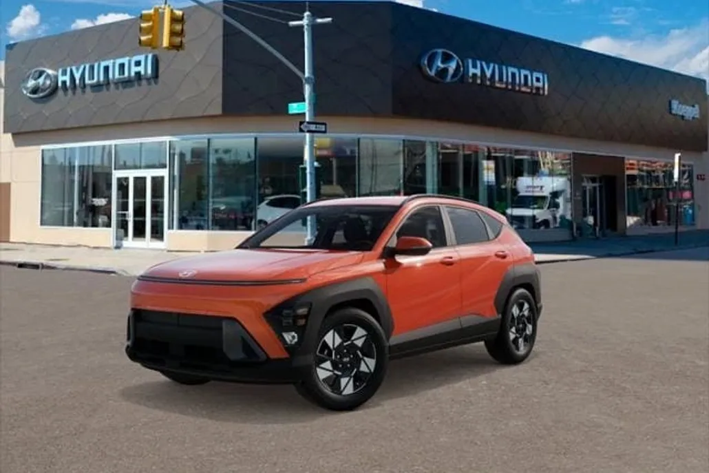 2025 Hyundai Kona SEL photo 1