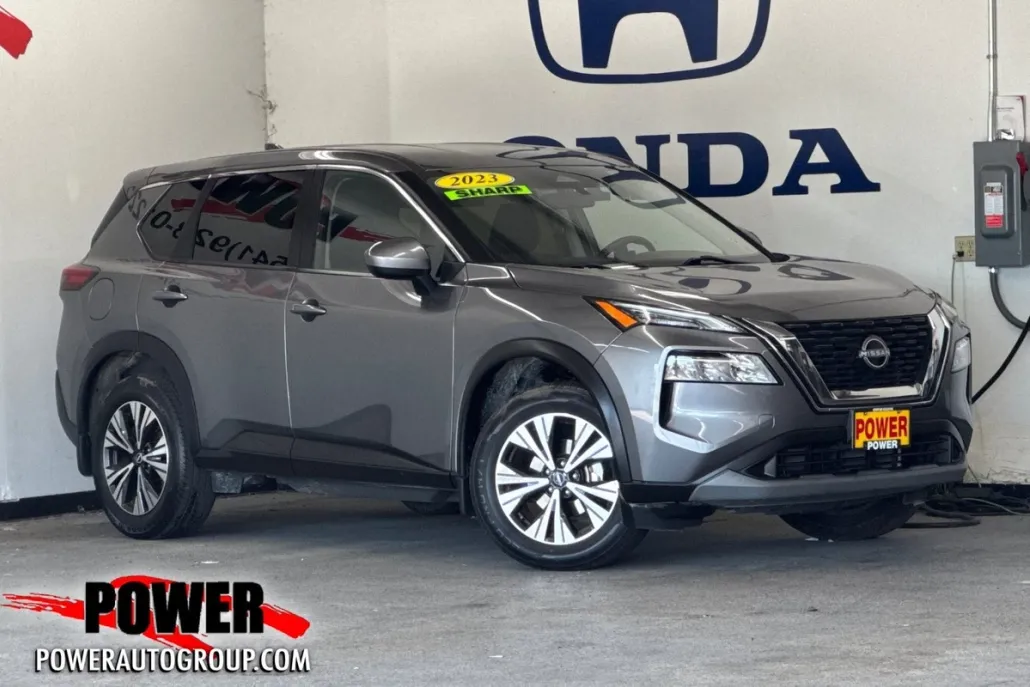 2023 Nissan Rogue SV photo 1