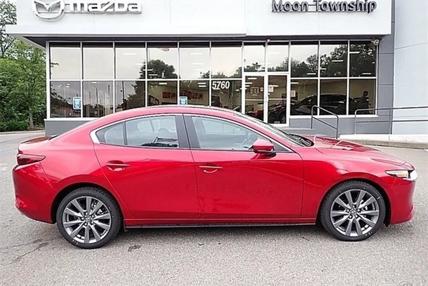 2025 Mazda Mazda3 2.5 s Preferred photo 1