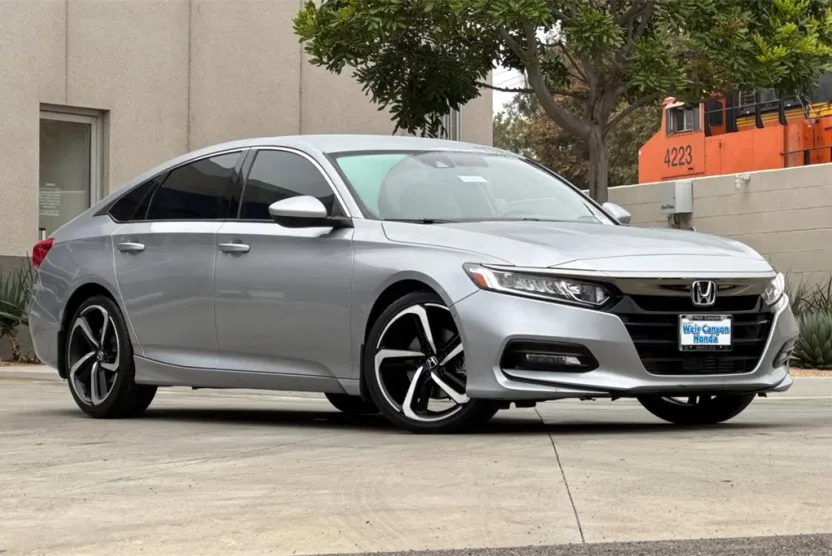 2018 Honda Accord Sport 1.5T photo 1