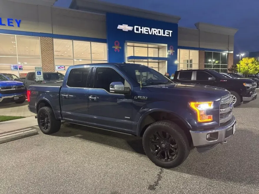 2016 Ford F-150 Lariat photo 1