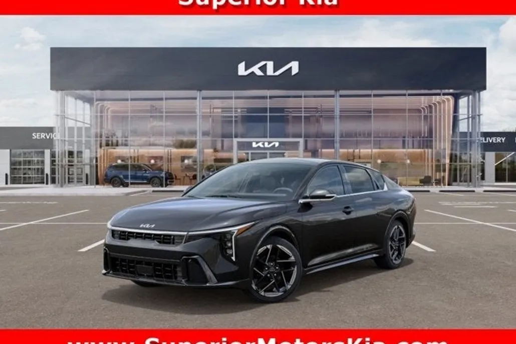 2025 Kia K4 GT-Line photo 1