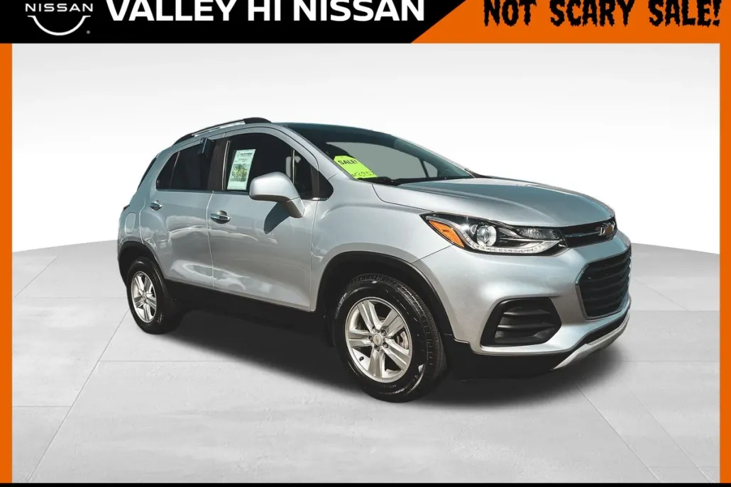 2020 Chevrolet Trax LT photo 1