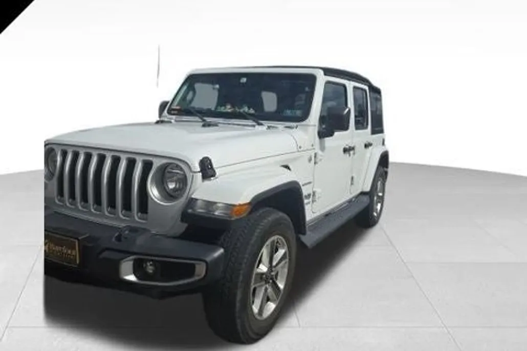 2018 Jeep Wrangler Unlimited Sahara photo 1