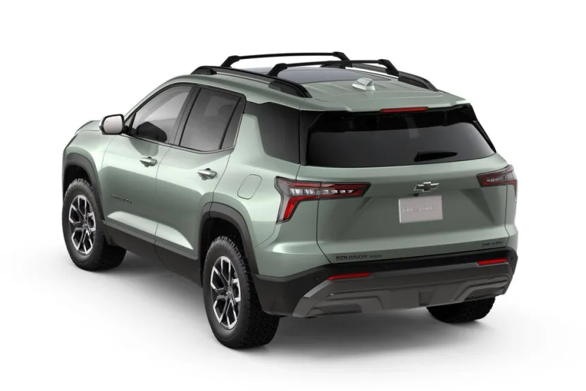 2026 Chevrolet Equinox ACTIV photo 1