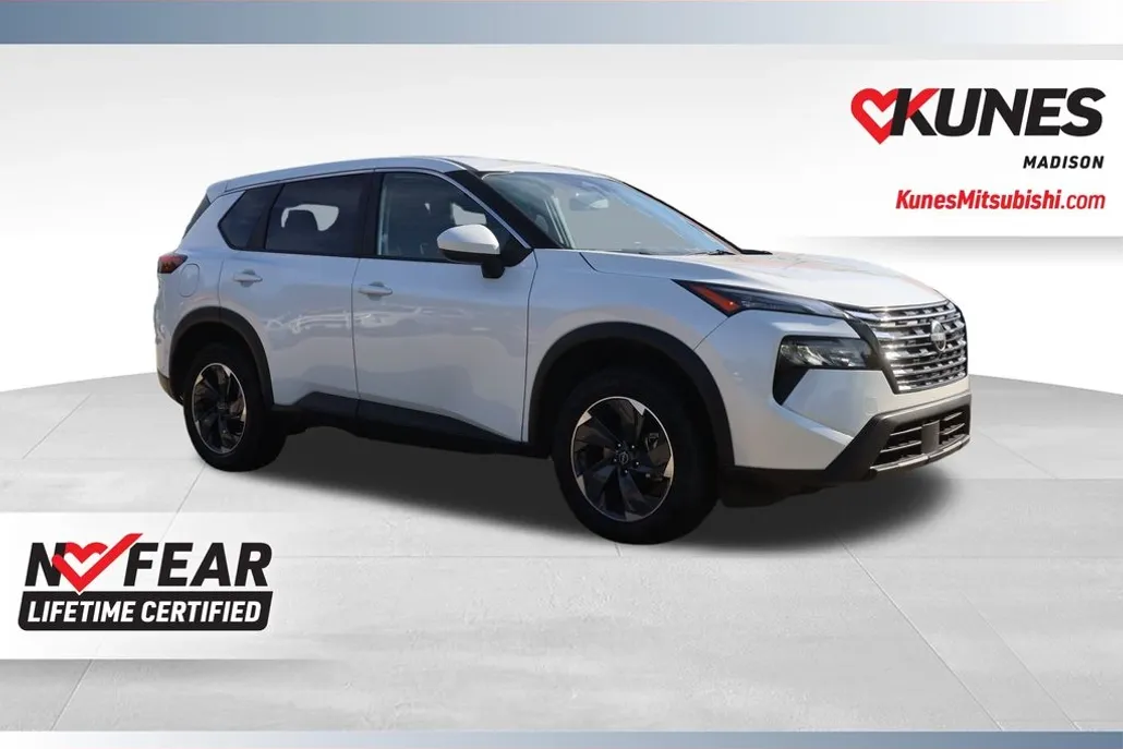 2024 Nissan Rogue SV photo 1