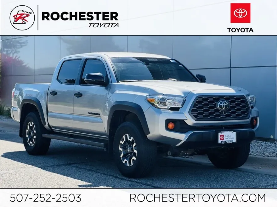2022 Toyota Tacoma TRD Off-Road V6 photo 1
